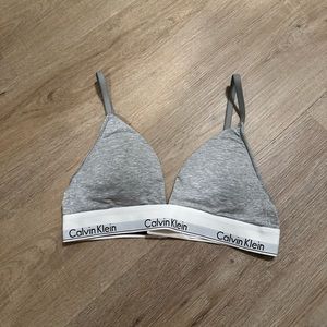 CALVIN KLEIN TRIANGLE GREY BRALETTE